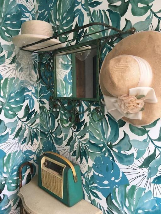 Loft D Artistes Avec Patio Au Port De ニース エクステリア 写真