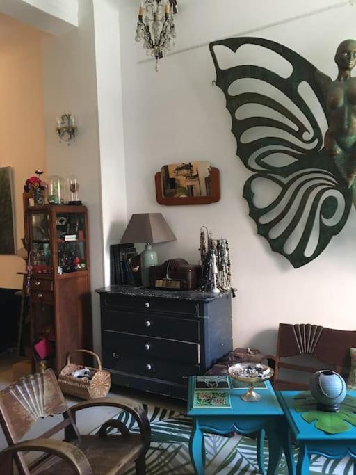 Loft D Artistes Avec Patio Au Port De ニース エクステリア 写真